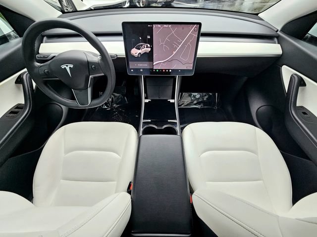 Used 2021 Tesla Model Y Long Range AWD/4WD image 30