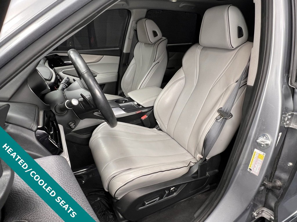 Used 2023 Acura MDX SH-AWD w/ Advance Package image 3