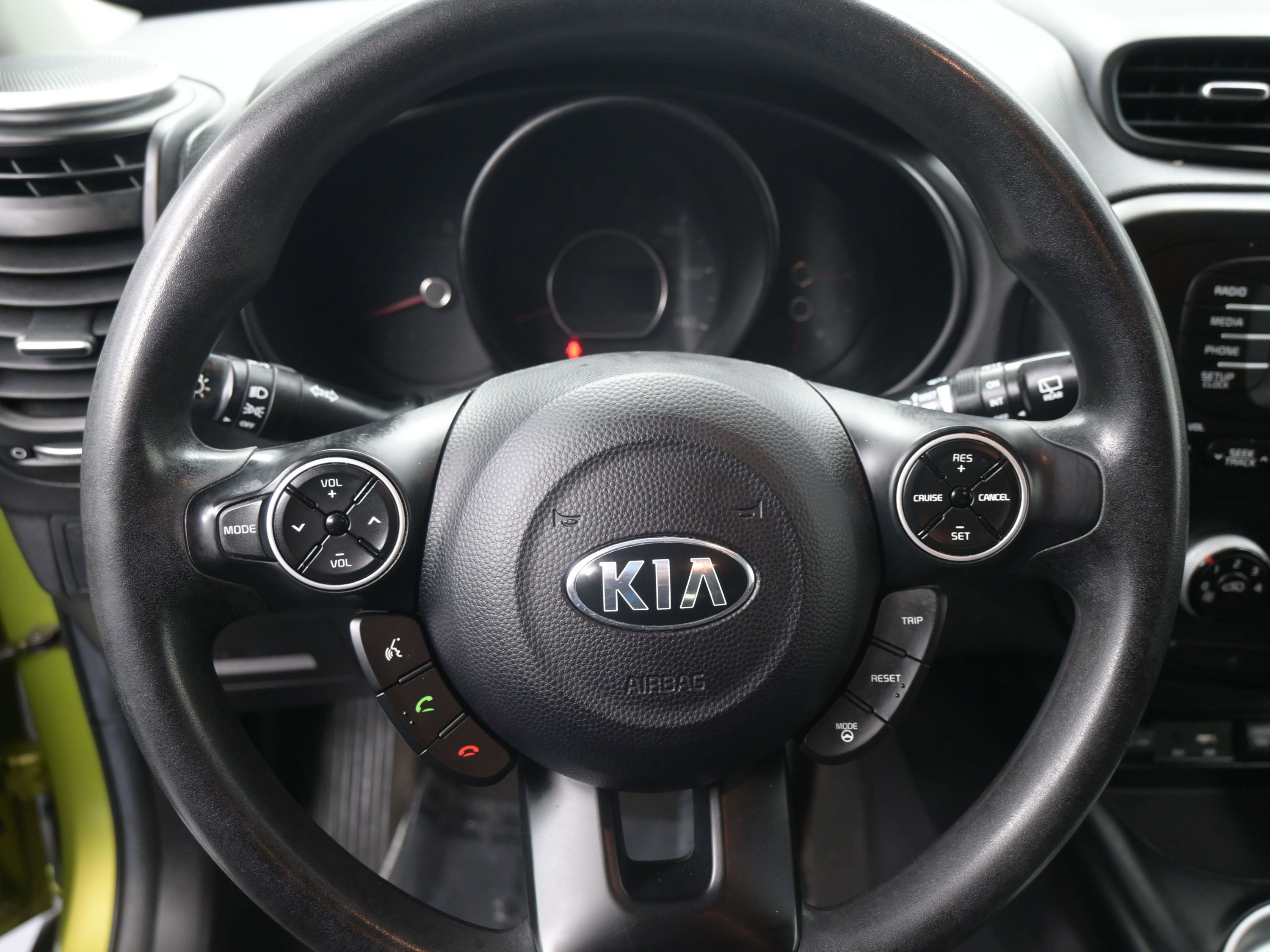 Used 2015 Kia Soul + image 14