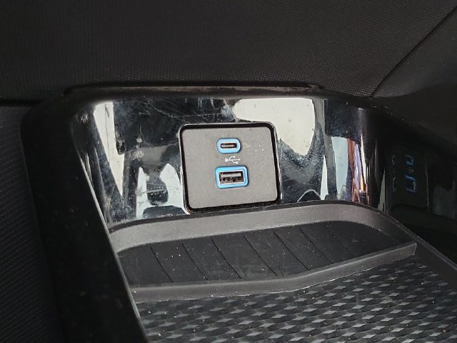 Used 2022 Ford Mustang Mach-E Premium AWD/4WD image 20