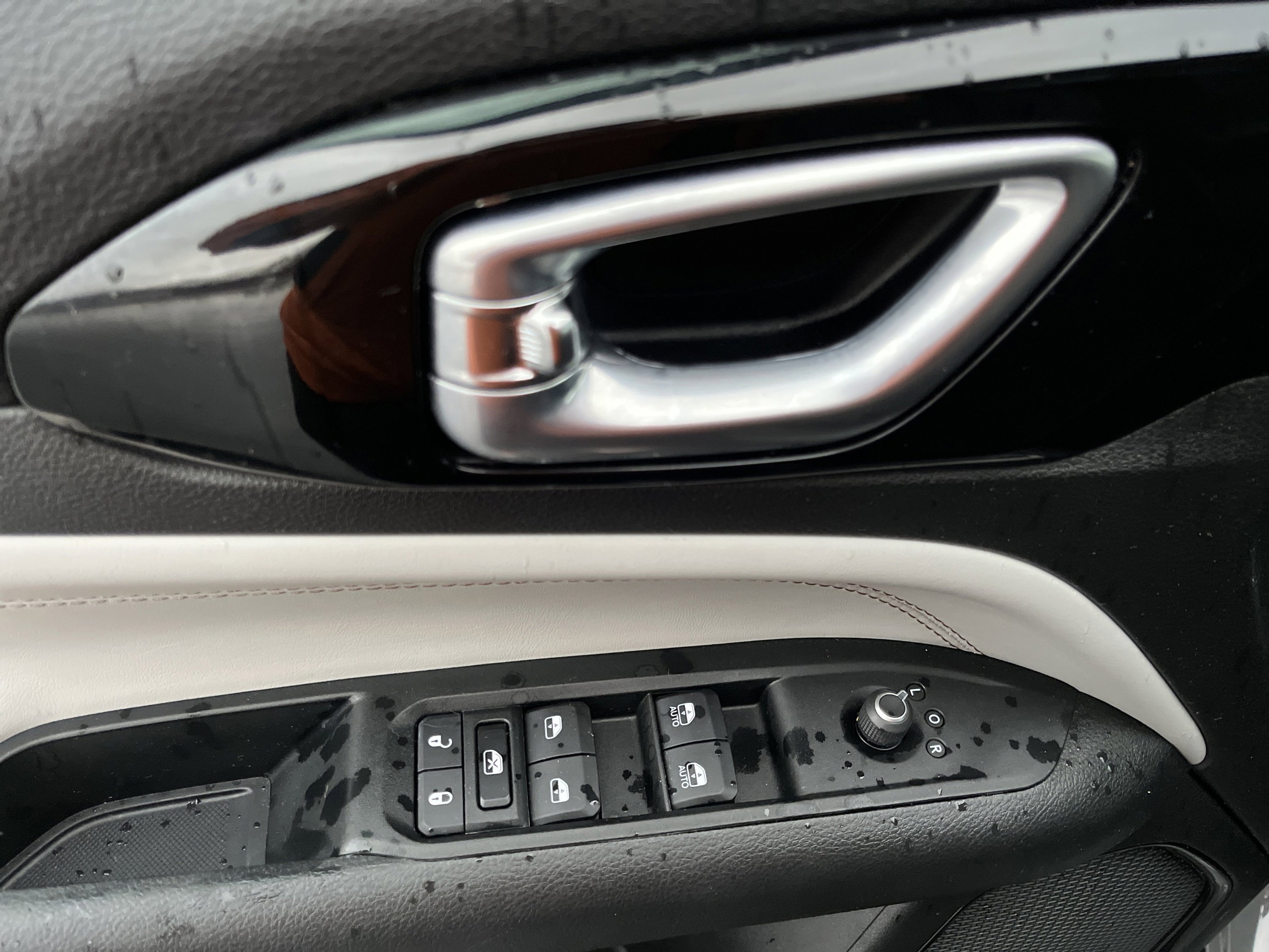 Used 2022 Jeep Compass Limited image 18