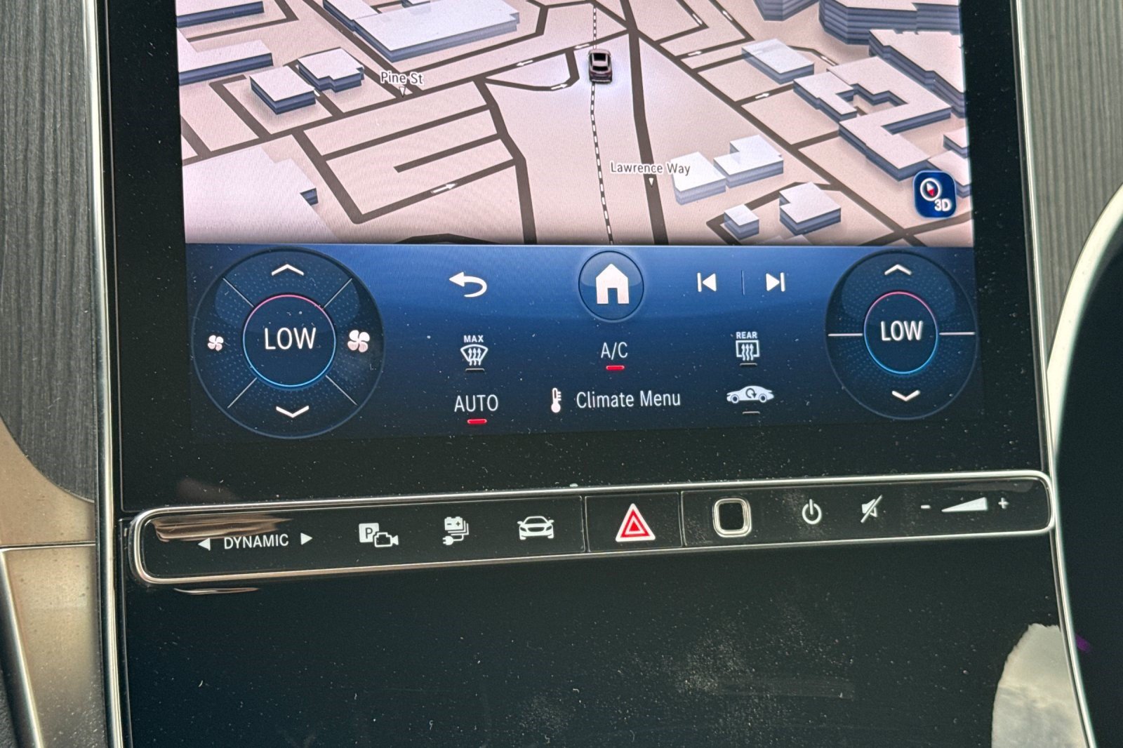 Certified 2025 Mercedes-Benz GLC 350e 4MATIC image 21