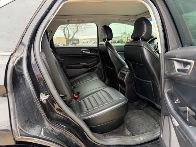 Used 2016 Ford Edge SEL w/ Canadian Touring Package AWD/4WD image 10