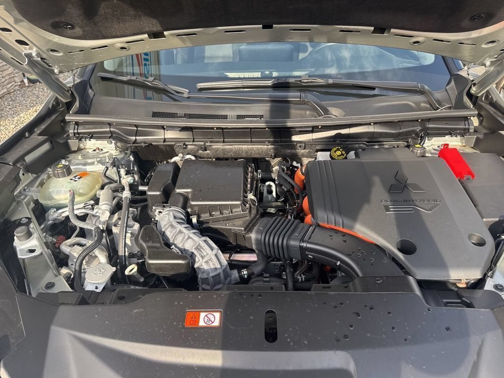 Used 2025 Mitsubishi Outlander ES AWD/4WD image 53