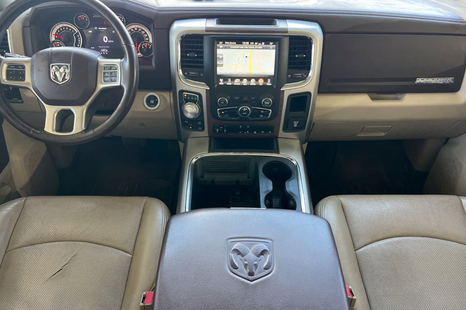 Used 2017 RAM 1500 Laramie w/ Convenience Group AWD/4WD image 4