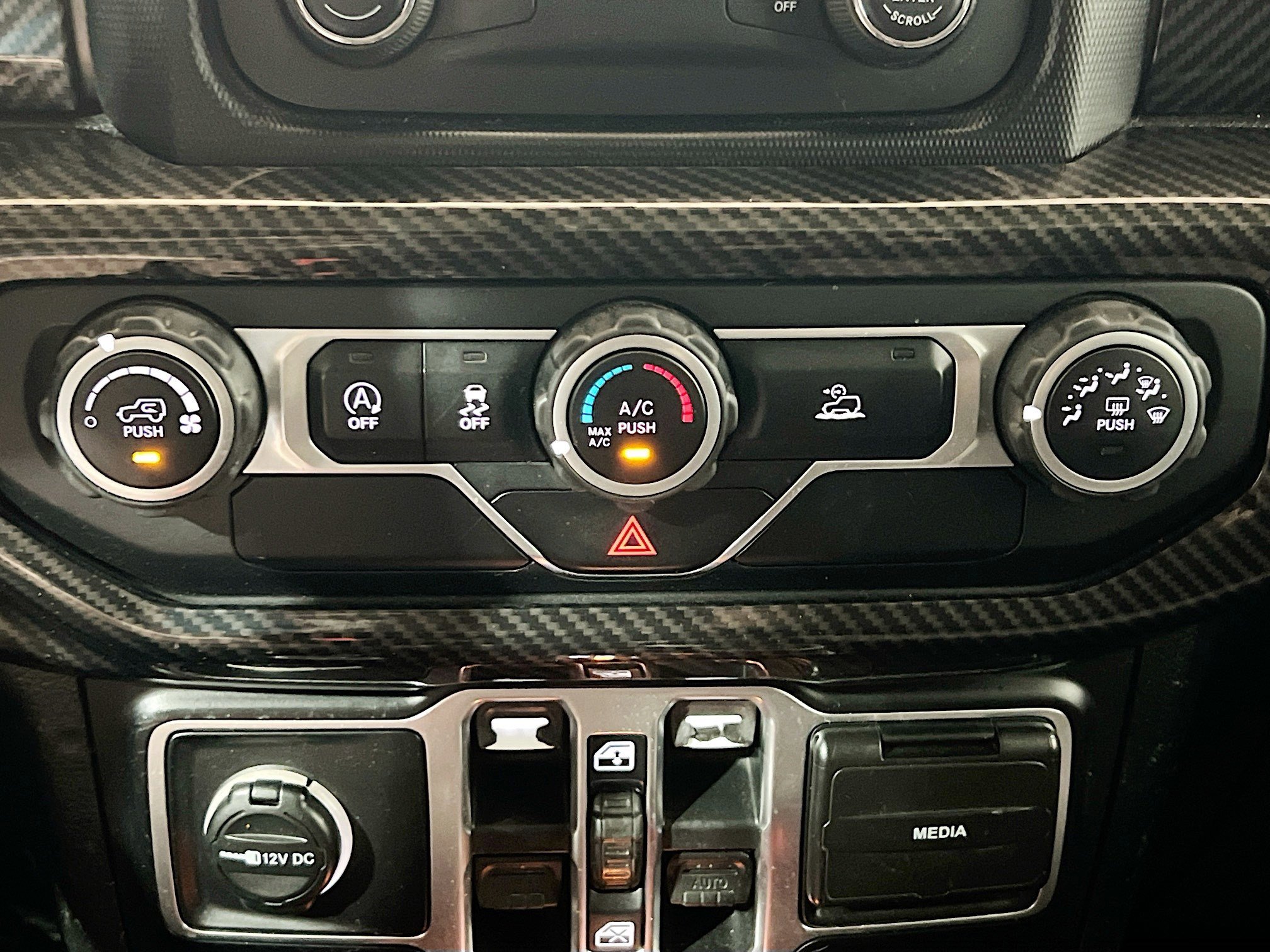Used 2020 Jeep Gladiator Sport w/ Quick Order Package 24S AWD/4WD image 11