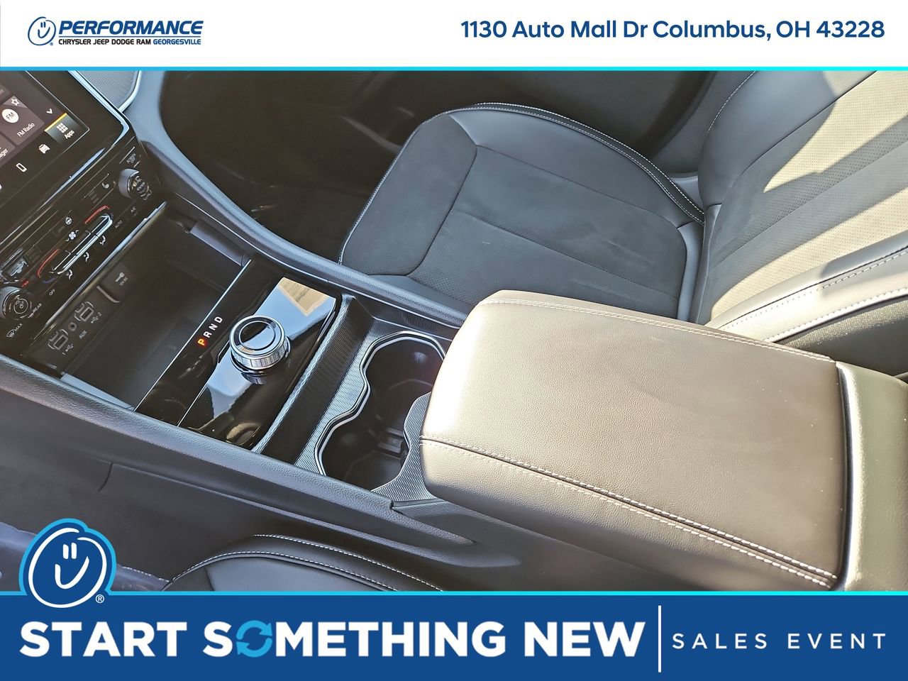 New 2025 Jeep Grand Cherokee Altitude image 31