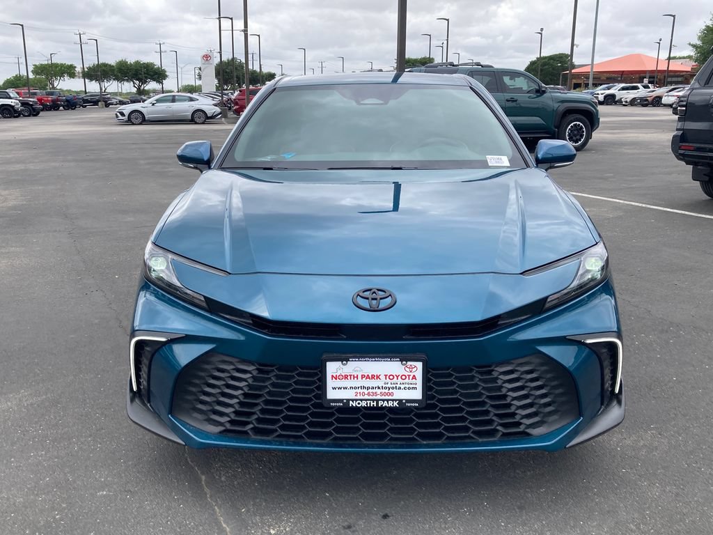 New 2026 Toyota Camry SE w/ Convenience Package FWD image 2