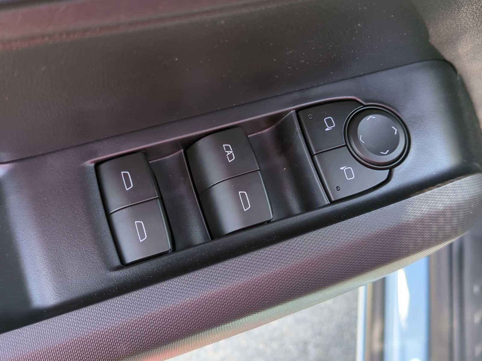 New 2026 Chevrolet Colorado LT RWD image 11