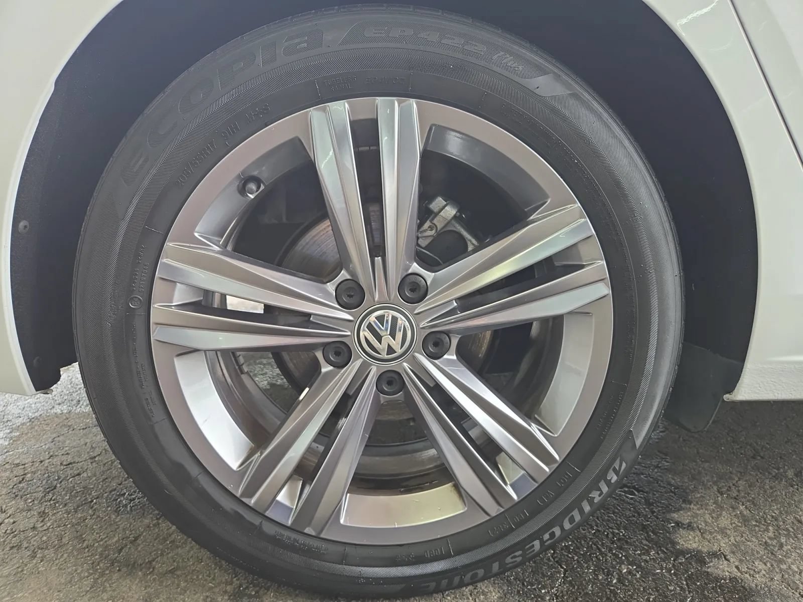 Used 2021 Volkswagen Jetta R-Line FWD image 27