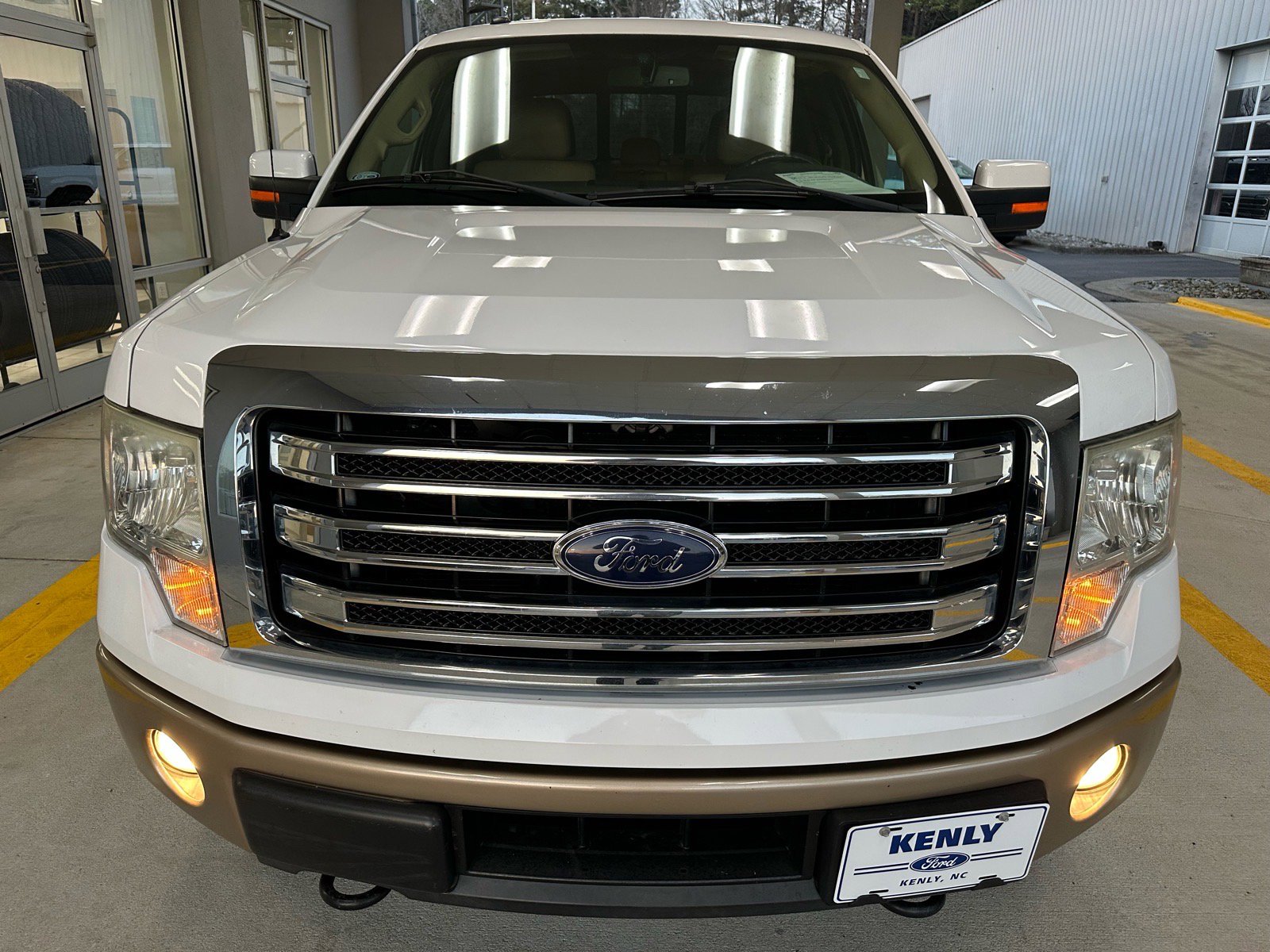 Used 2014 Ford F150 Lariat w/ Equipment Group 501A Mid image 9