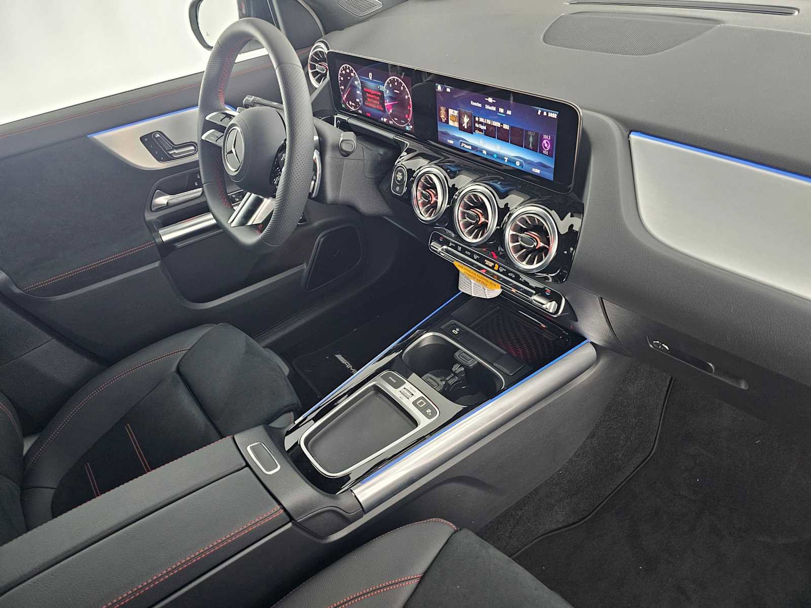 Used 2026 Mercedes-Benz GLA 250 image 11