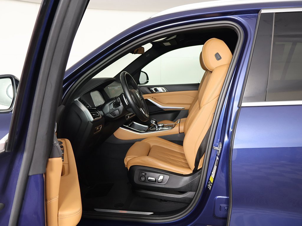 Used 2023 BMW X5 xDrive40i w/ Climate Comfort Package image 29