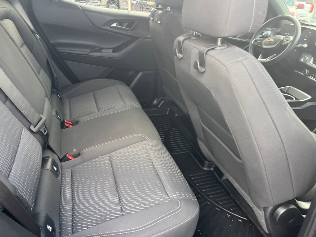 Used 2025 Chevrolet Equinox LT image 25