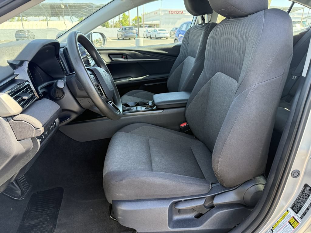 Used 2025 Toyota Camry LE FWD image 12