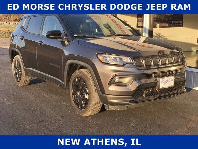 Used 2022 Jeep Compass Latitude image 1