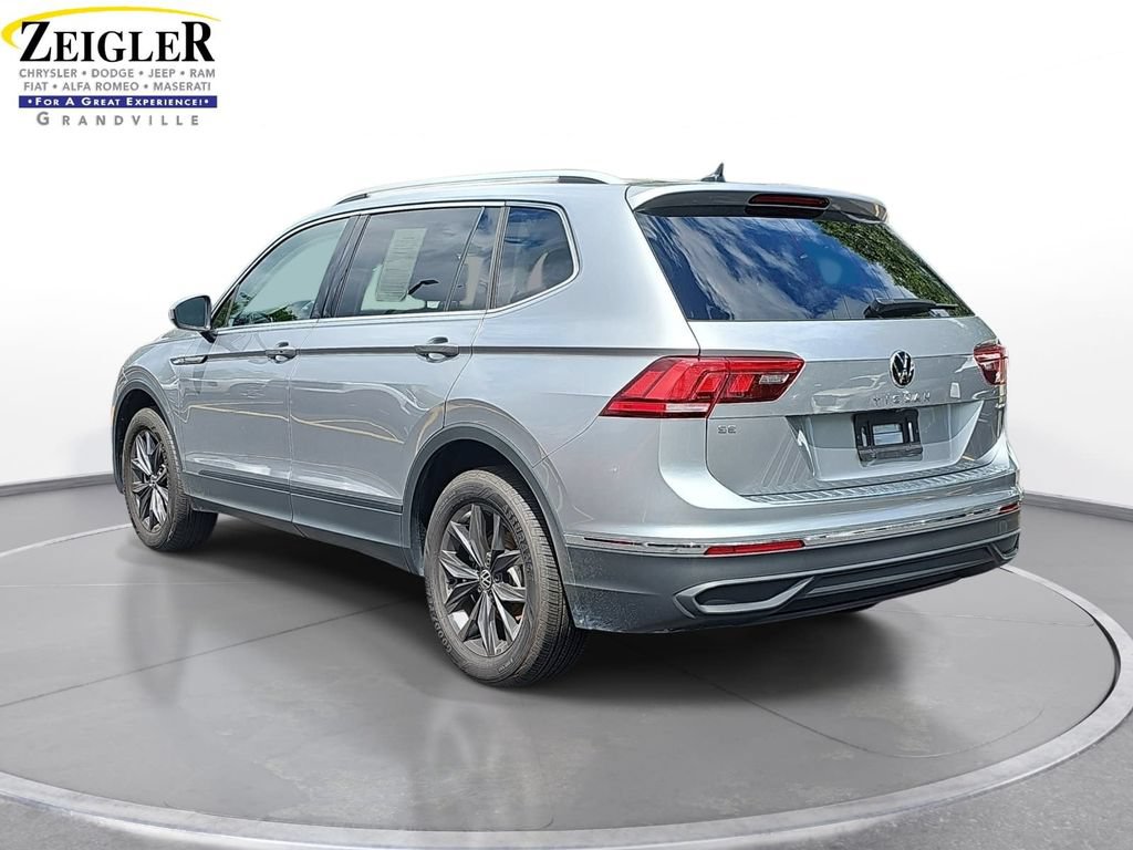 Used 2023 Volkswagen Tiguan SE AWD/4WD image 7