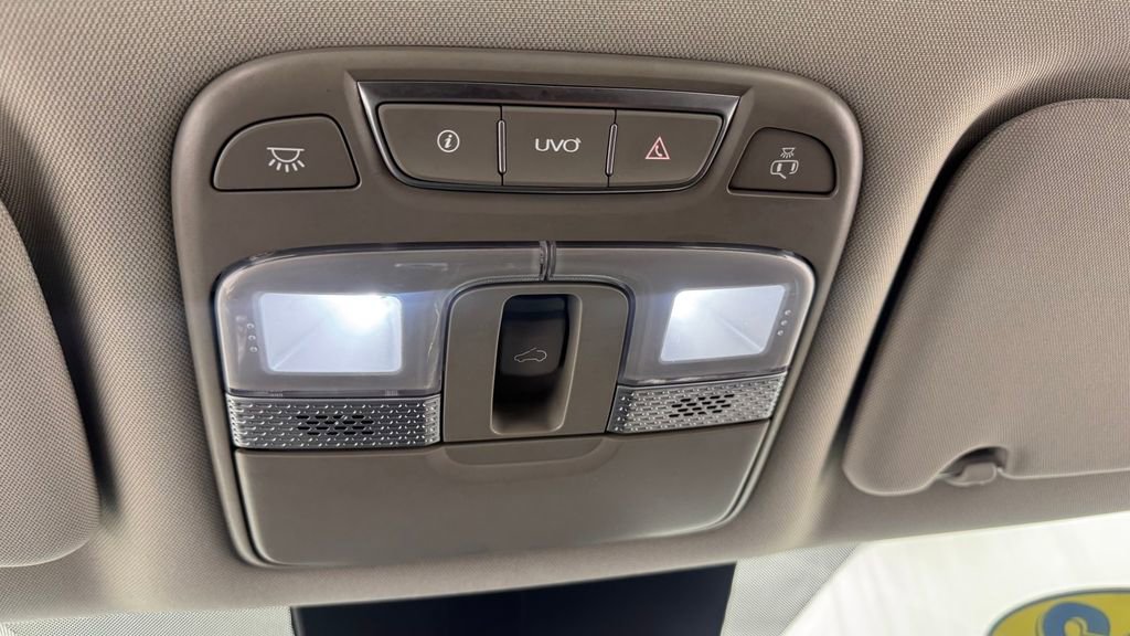 Used 2022 Kia Telluride S AWD/4WD image 30