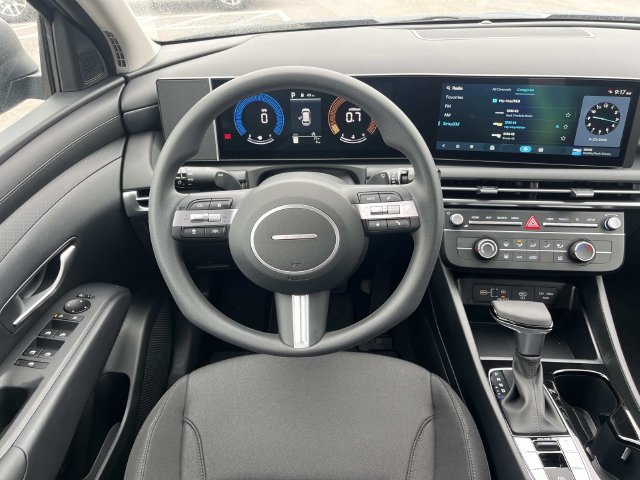 New 2026 Hyundai Tucson SE FWD image 13