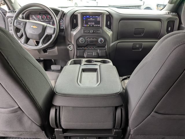 Used 2024 Chevrolet Silverado 1500 Custom AWD/4WD image 4