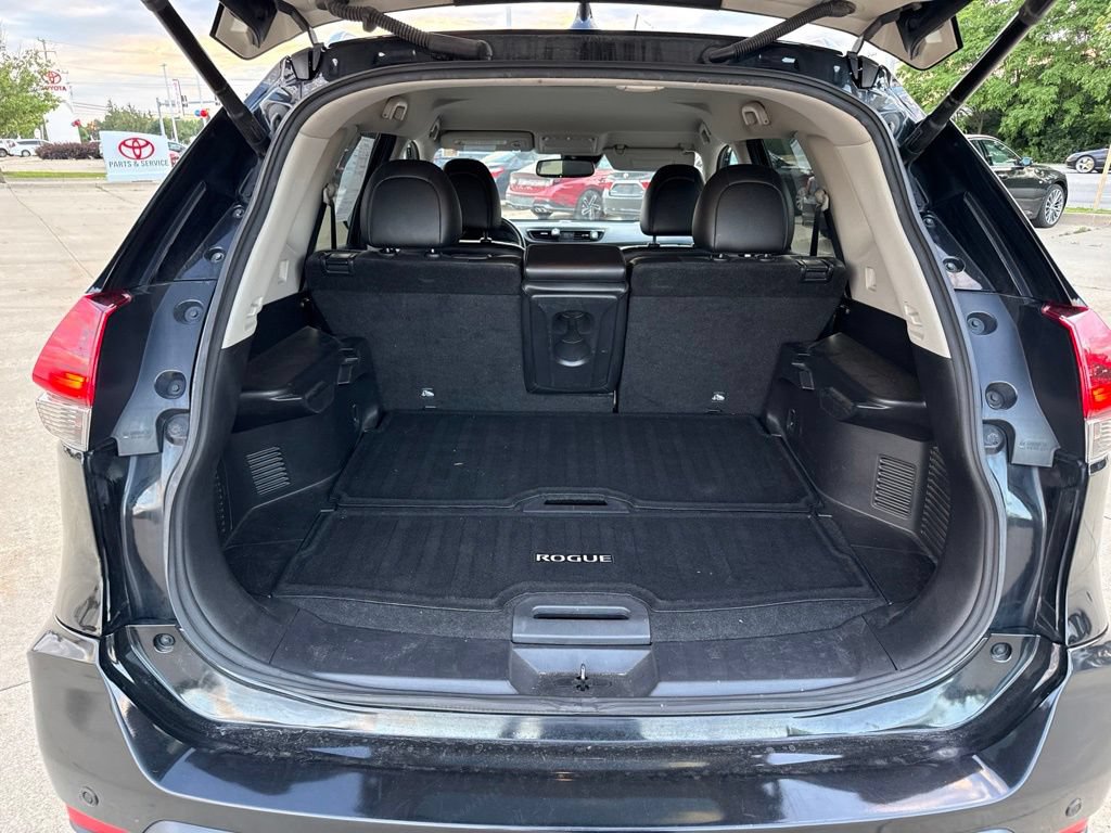 Used 2019 Nissan Rogue SL AWD/4WD image 15
