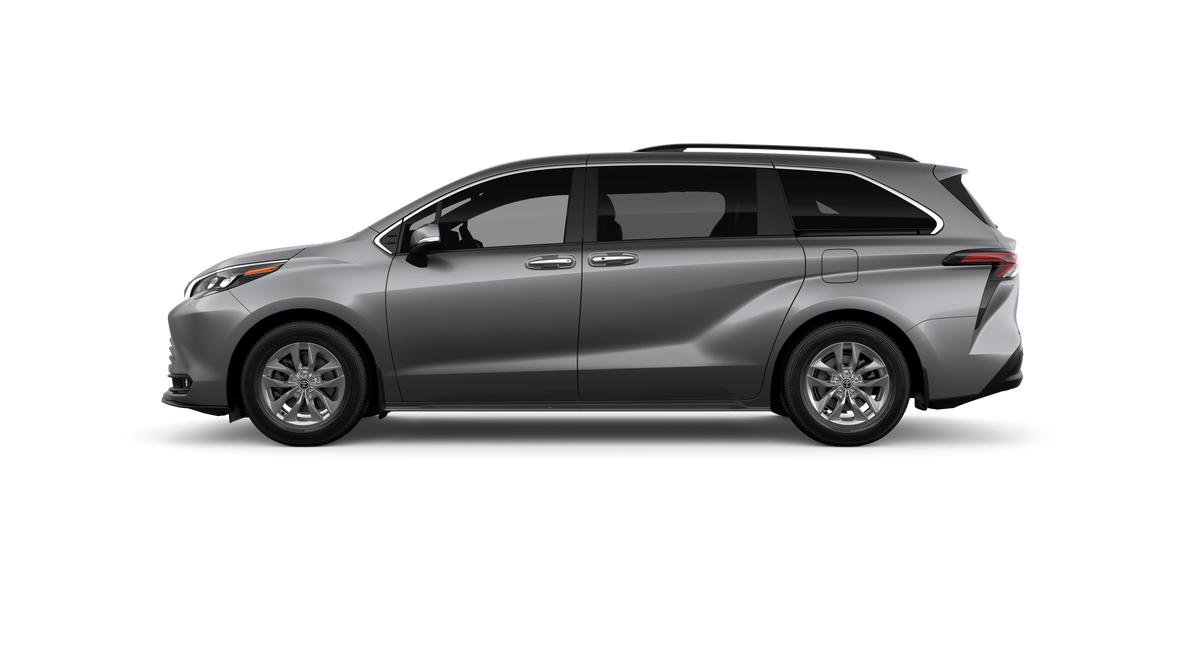 New 2026 Toyota Sienna XLE image 25