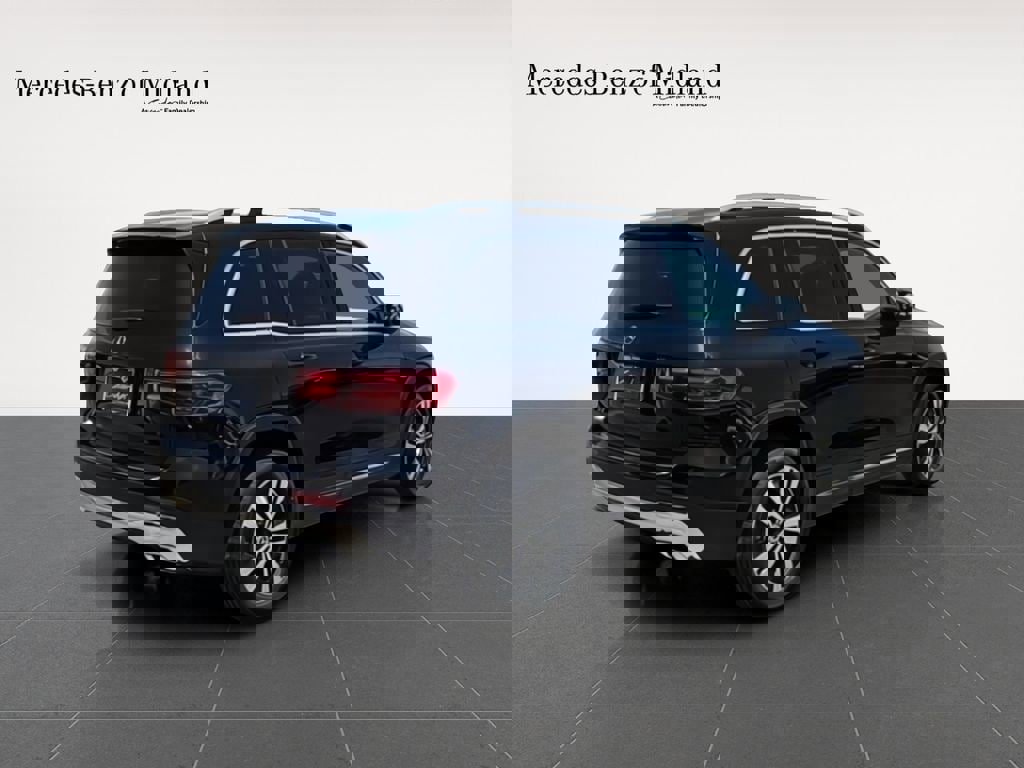 New 2025 Mercedes-Benz GLB 250 image 8