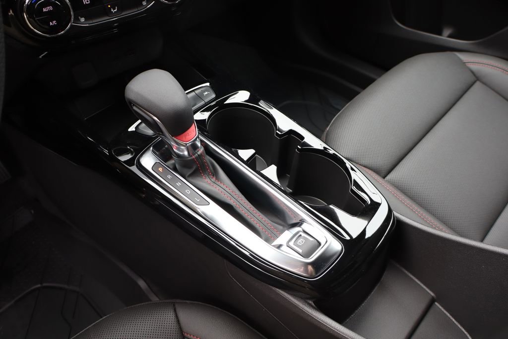 New 2026 Chevrolet Trax RS w/ Driver Confidence Package image 21