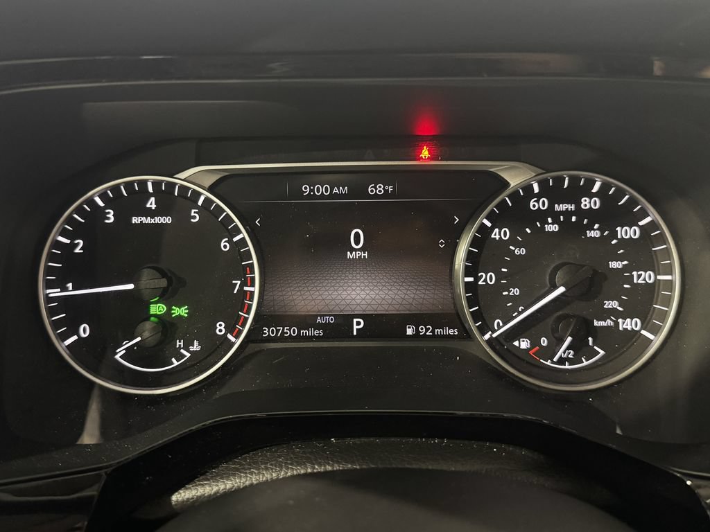Used 2025 Nissan Pathfinder SV AWD/4WD image 8