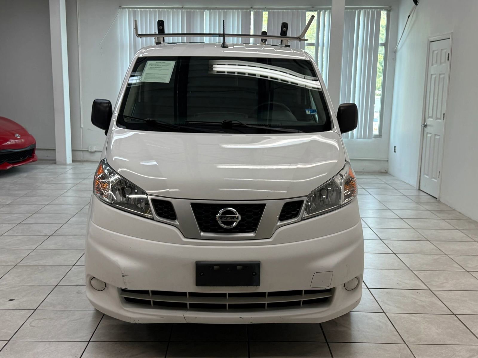 Used 2020 Nissan NV200 S FWD image 2