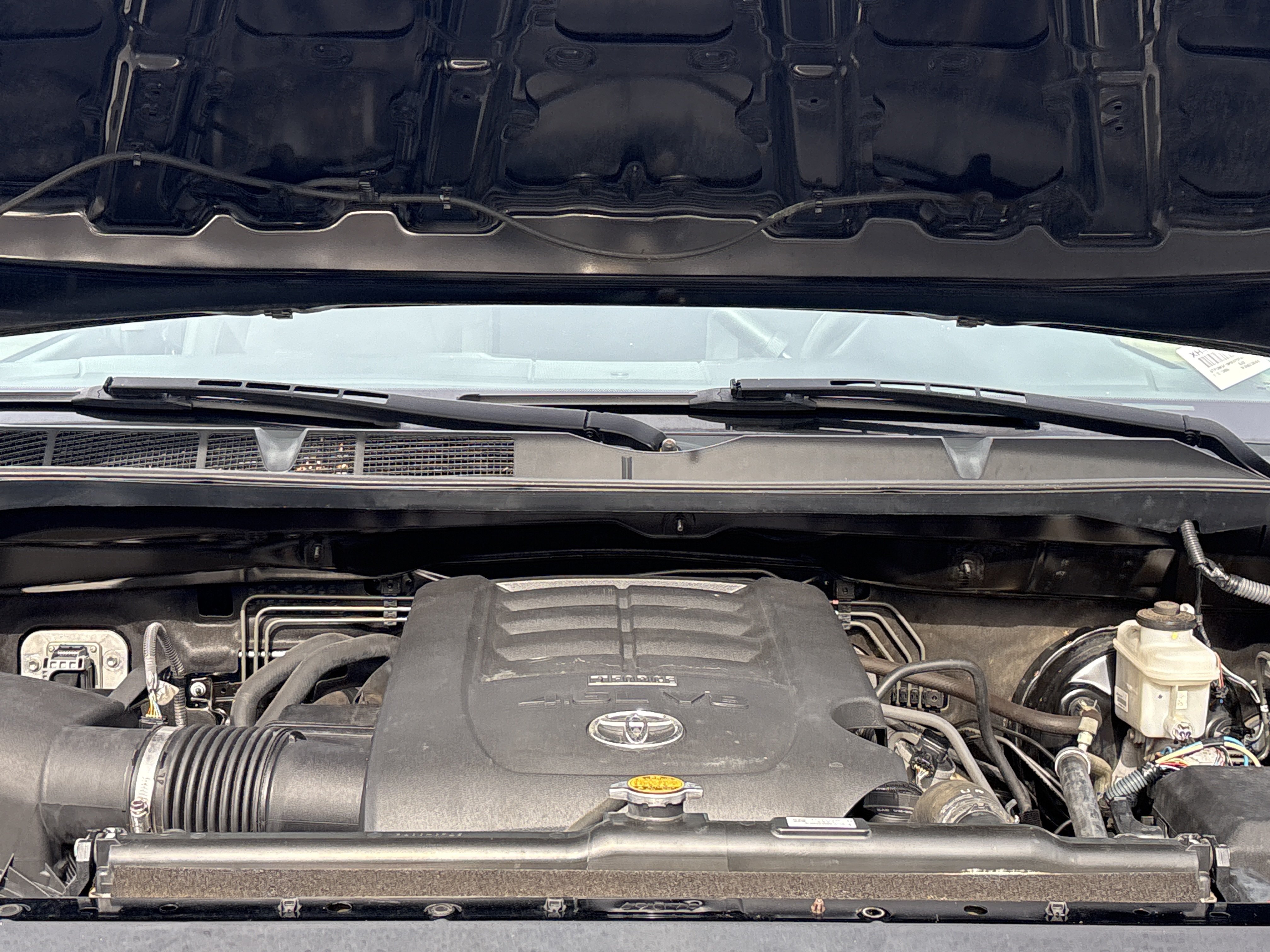 Used 2017 Toyota Tundra SR AWD/4WD image 33