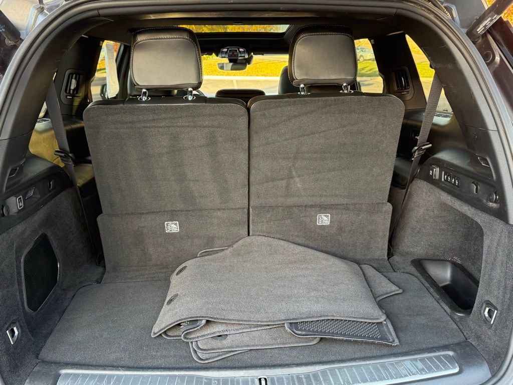 Used 2024 Jeep Grand Cherokee L Overland w/ Trailer Tow Package image 31