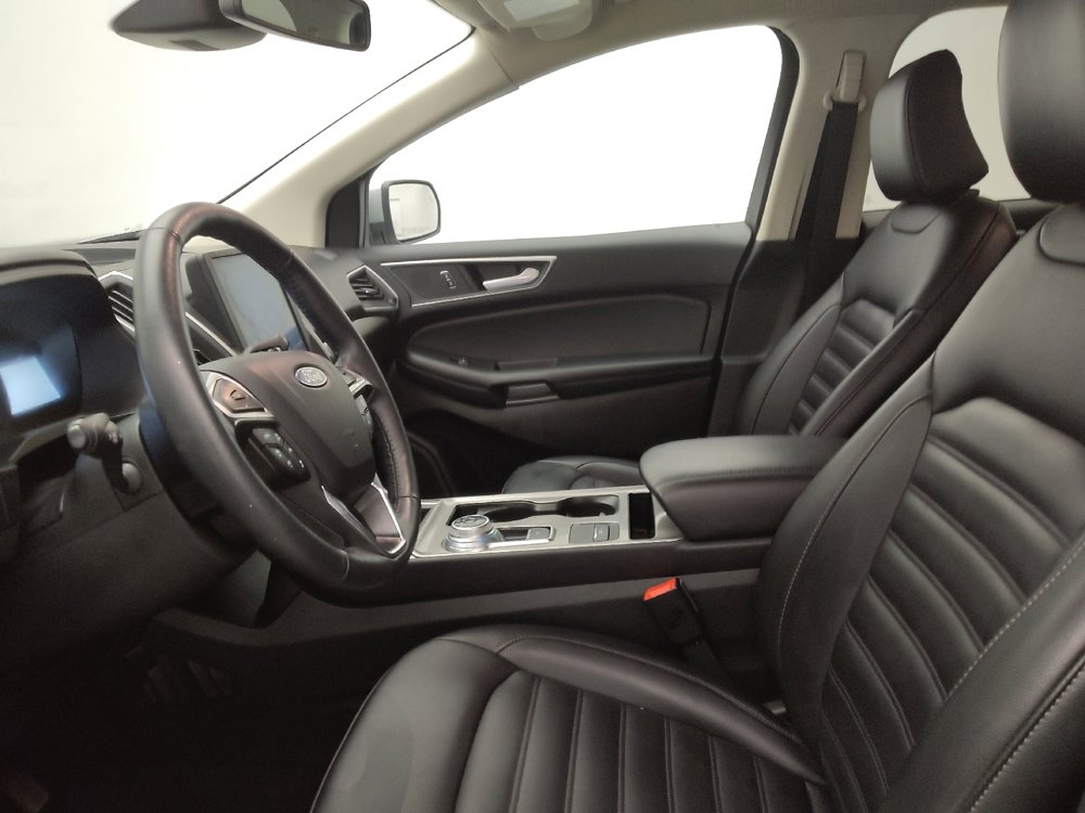 Used 2024 Ford Edge SEL image 17