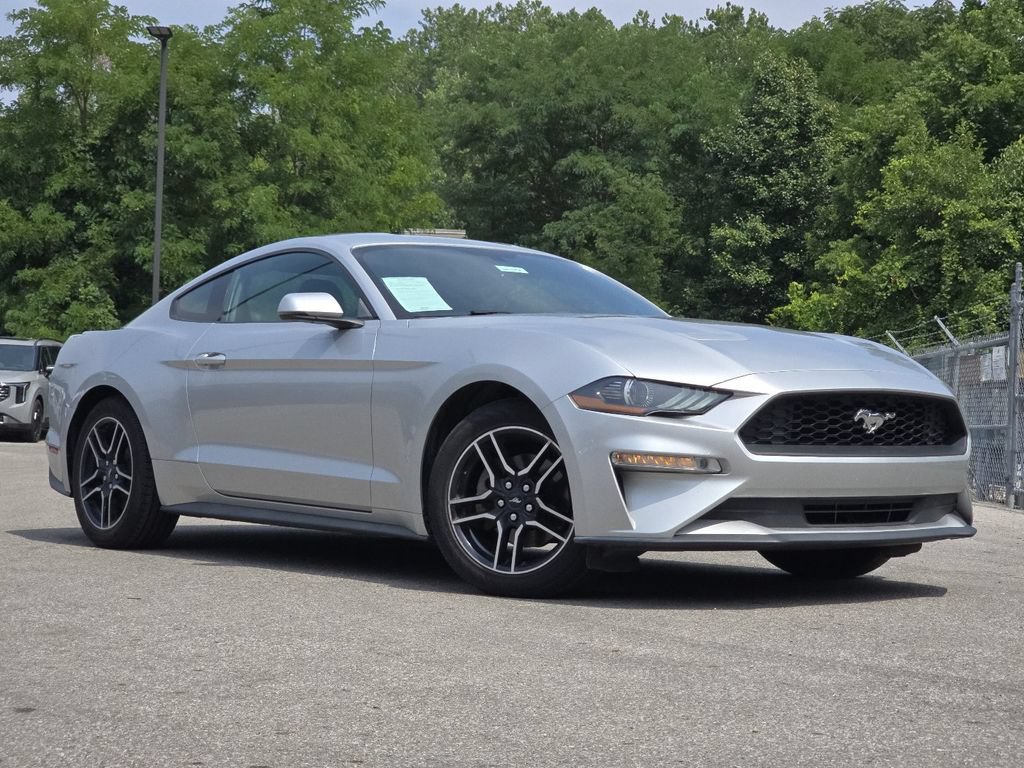 Used 2018 Ford Mustang Premium w/ Equipment Group 201A RWD image 2