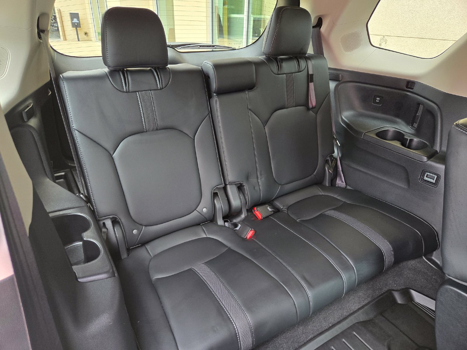Used 2025 Honda Pilot Touring image 30
