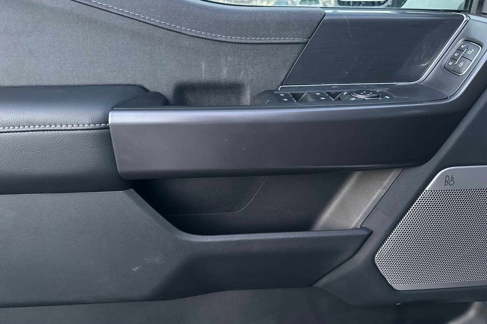 New 2026 Ford F150 Lariat w/ Equipment Group 501A Mid AWD/4WD image 10