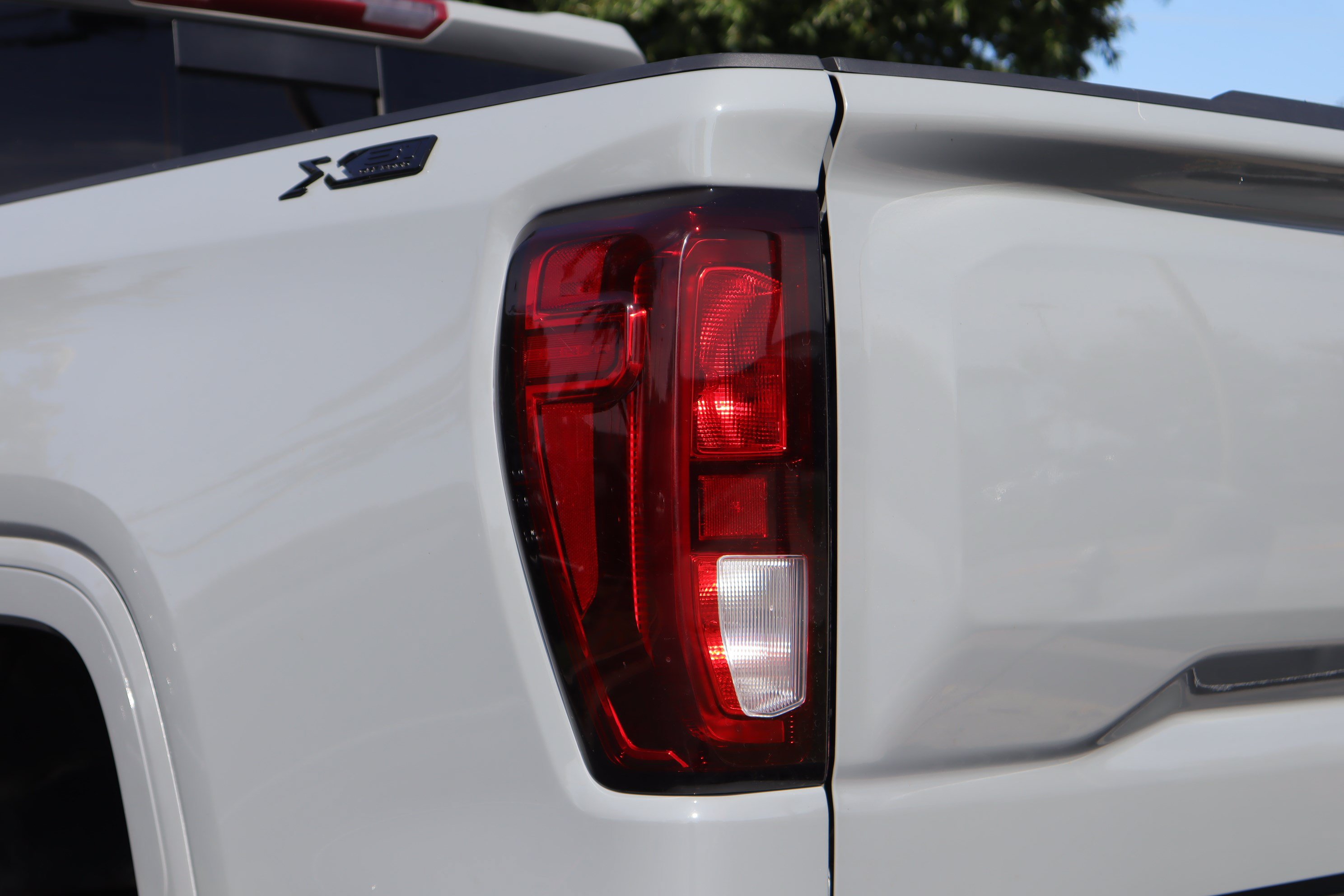 Used 2024 GMC Sierra 1500 Elevation w/ Elevation Premium Package AWD/4WD image 32