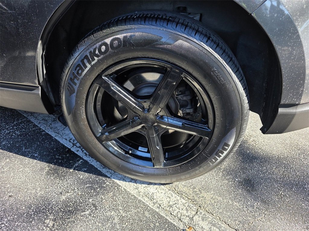 Used 2018 Ford Edge SEL w/ Equipment Group 201A image 18