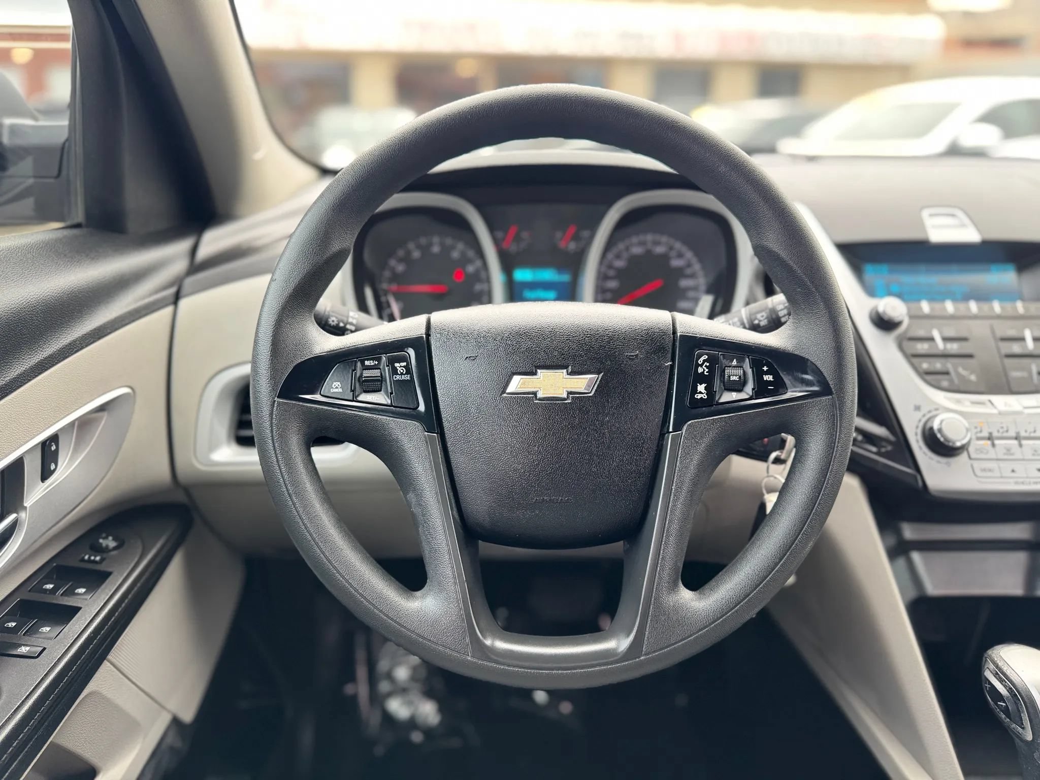 Used 2015 Chevrolet Equinox LS FWD image 13