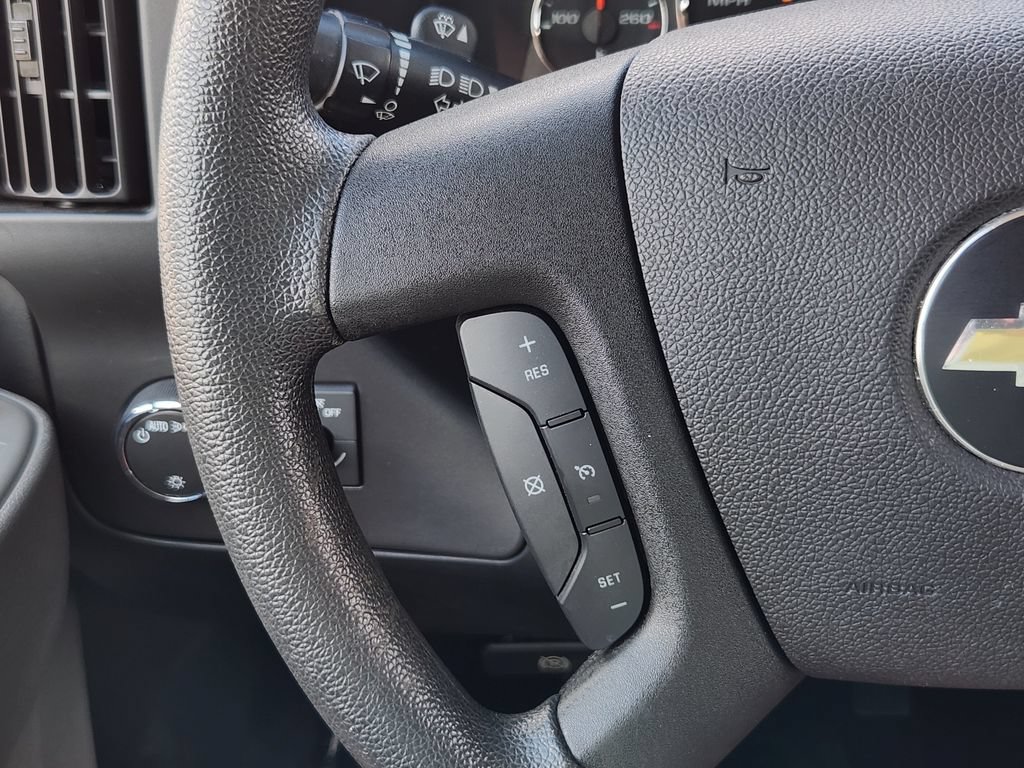 Used 2019 Chevrolet Express 3500 LT w/ LT Preferred Equipment Group RWD image 15
