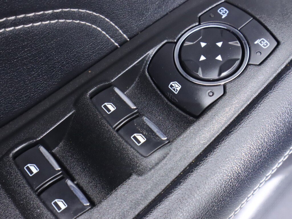 Used 2022 Ford Edge Titanium image 24