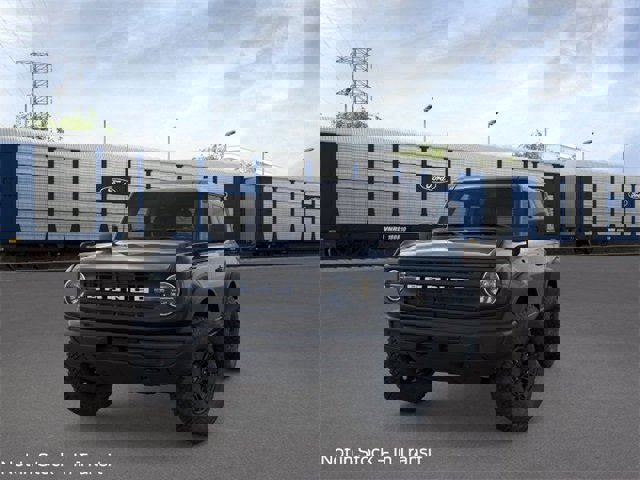 New 2026 Ford Bronco 2-Door image 2