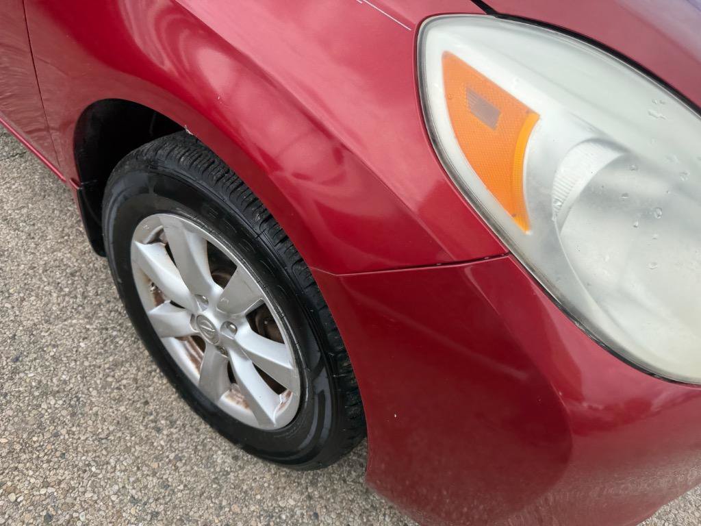 Used 2014 Nissan Versa SV w/ Convenience Package FWD image 5