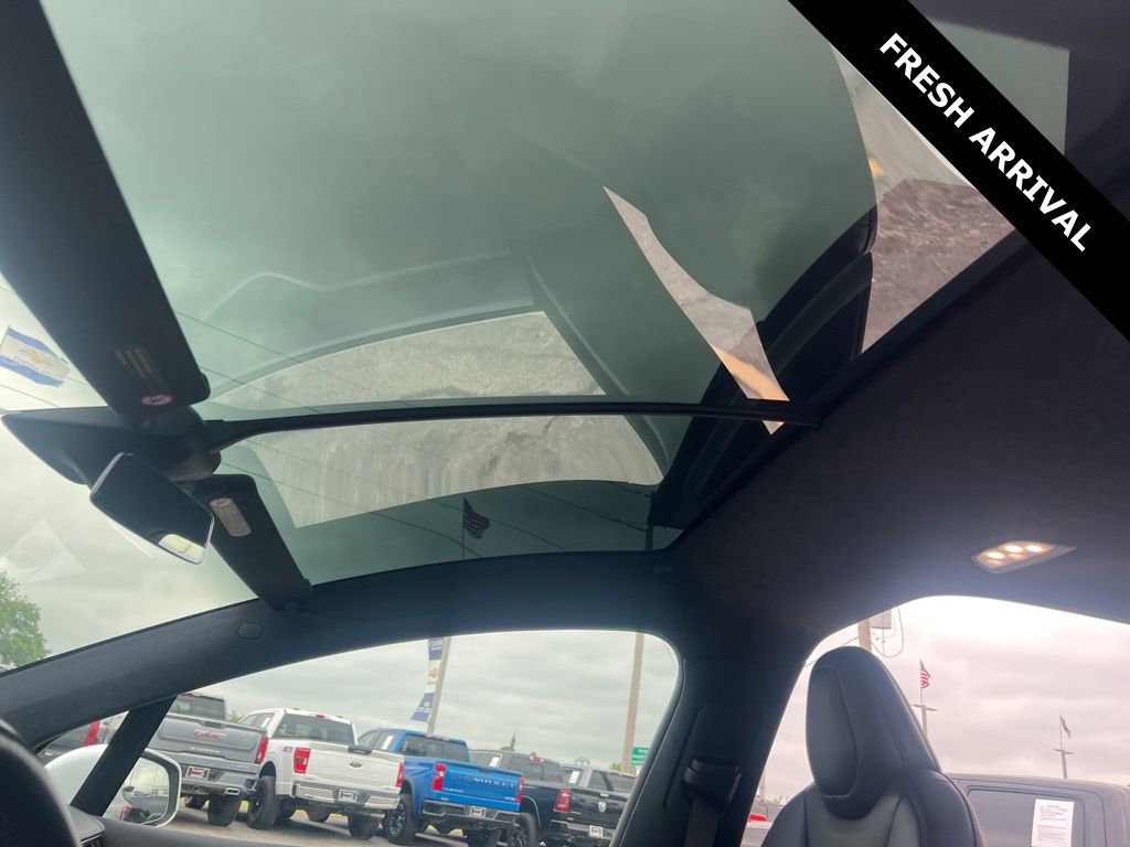 Used 2020 Tesla Model X Long Range AWD/4WD image 16