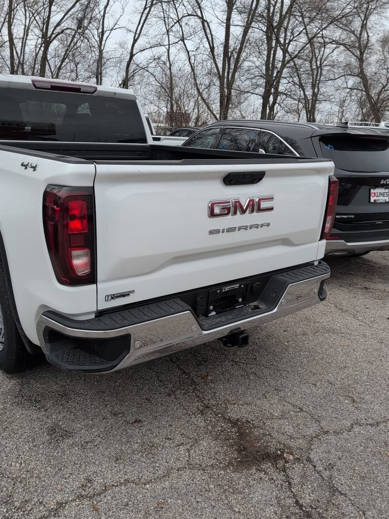 Used 2025 GMC Sierra 1500 Pro w/ Pro Value Package image 17