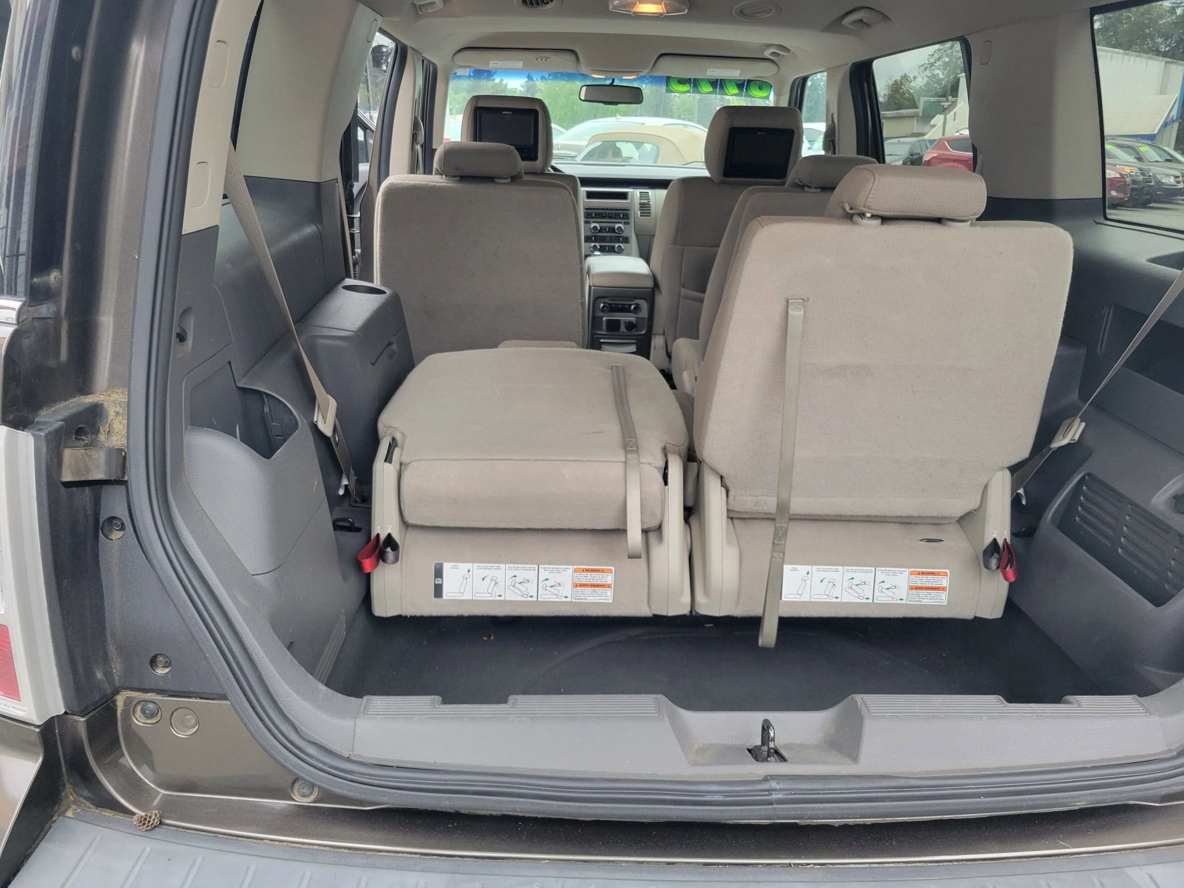 Used 2011 Ford Flex SEL FWD image 10
