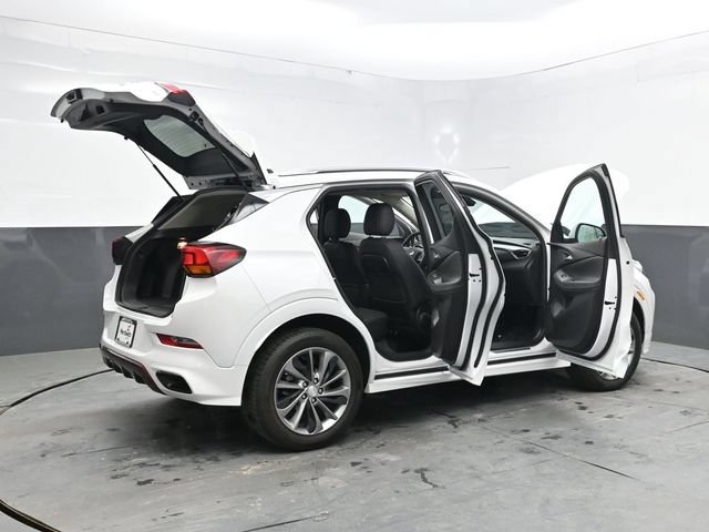 Used 2022 Buick Encore GX Preferred w/ Sport Touring Package FWD image 37