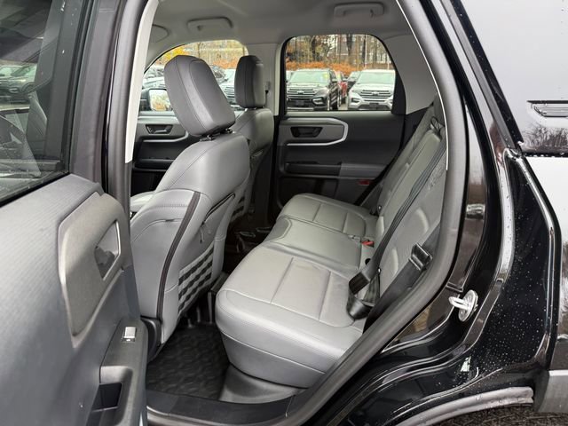 Used 2025 Ford Bronco Sport Badlands image 4