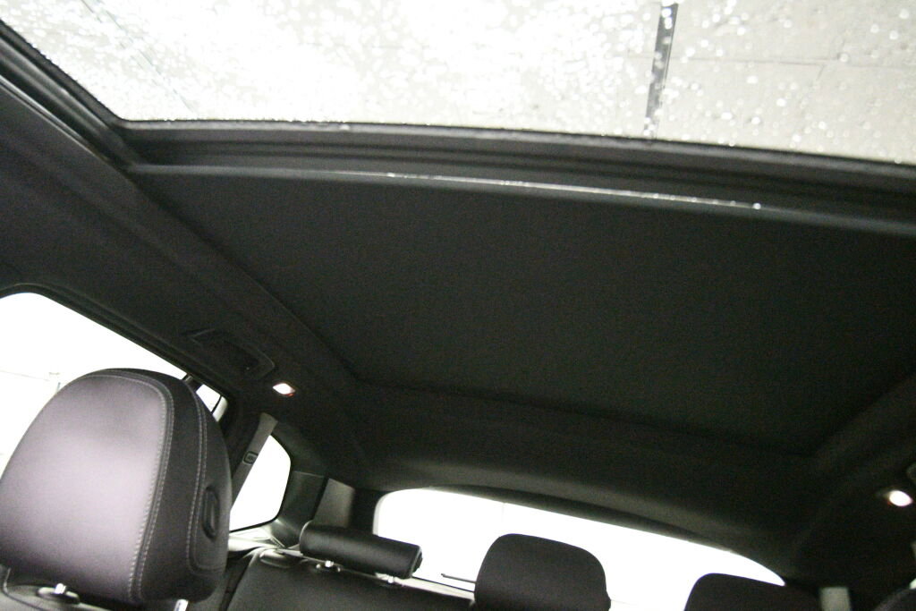 Used 2024 BMW X3 xDrive30i w/ Premium Package w/ZPA image 21