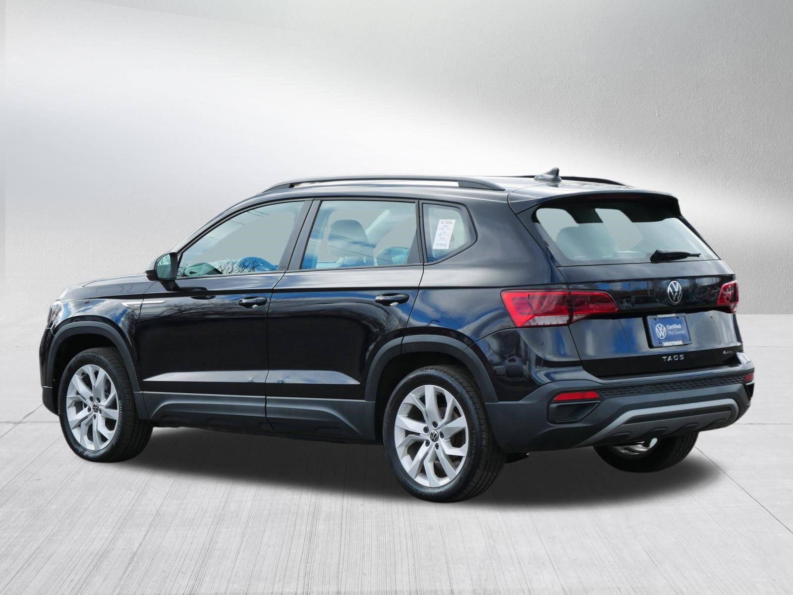 Certified 2023 Volkswagen Taos S image 5